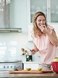 素食女性孕前加强营养的做法是什么？