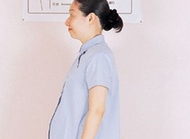 孕7个月后起立、坐、躺的安全姿势