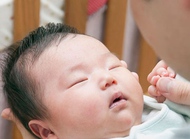 宝宝出生后发现耳部有畸形怎么办？