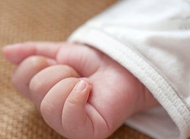 与1-2岁宝宝的亲子游戏：手指睡觉
