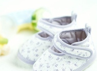 儿医提醒给宝宝选购鞋子的四点注意