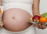 坚果类食品的给胎宝宝补脑的最佳食品