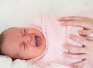 对宝宝不同原因的哭闹应采取的不同措施