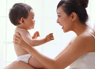 7-11.5个月：宝宝学习爸爸妈妈的语调