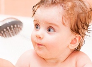 不同月份宝宝洗头与洗澡的顺序及方法