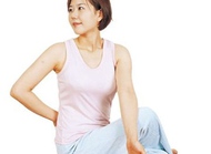 产后7～8周操促新陈代谢，增强柔韧性