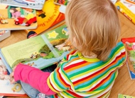 适合2-3岁宝宝的亲子游戏：读书趣闻