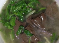 孕期食谱：美味芹菜叶猪血汤
