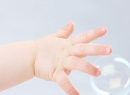 与2-3岁宝宝的亲子游戏：五指操