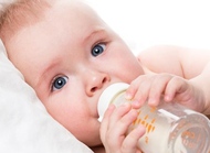 给宝宝挑选奶瓶时需要特别注意的要点