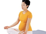 孕晚期瑜伽技巧：熟悉呼吸法，打开骨盆