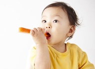 给宝宝添加辅食要重视的维生素有哪些？
