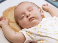 ?如何保障宝宝睡眠中的安全