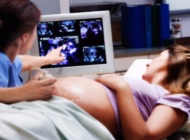 妊娠期发现脐带绕颈怎么办，宝宝会被勒窒息吗？