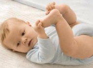 做好婴儿抚触 助力宝宝健康成长