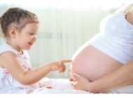 怀孕几个月开始做抚摸胎教？